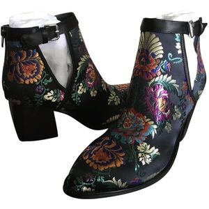 Jeffrey Campbell Almont Boootie Black Floral
